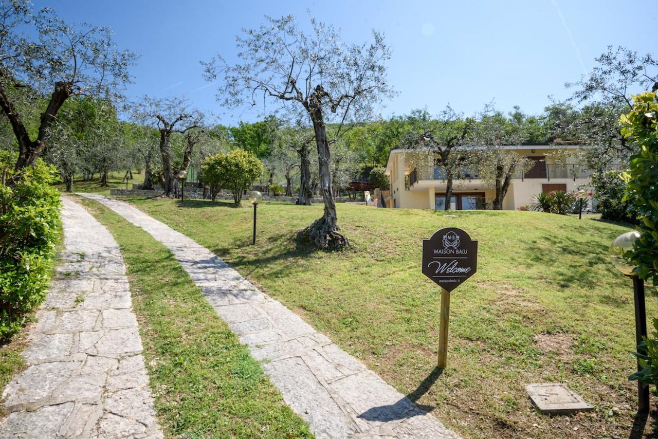 Maison Balu Apartments Torri Del Benaco Bagian luar foto
